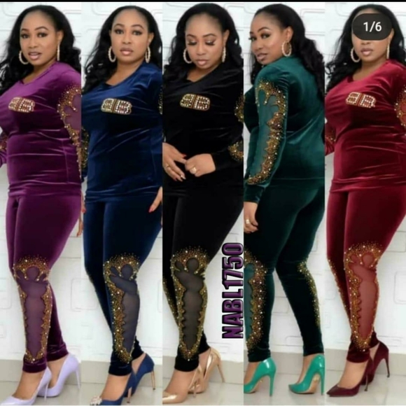 Clothes and crafts - Picture 2 of 7